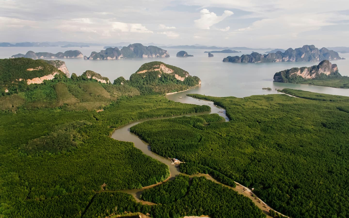 Restoring Our Coast: Preserving North Lombok’s Coastal Heritage